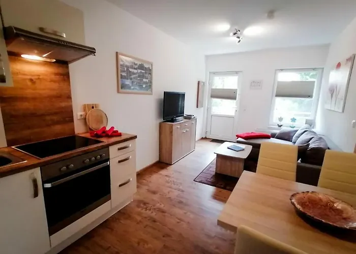 Kirsche - On The Fruit Tree Lägenhet