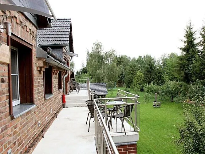 Kirsche - On The Fruit Tree