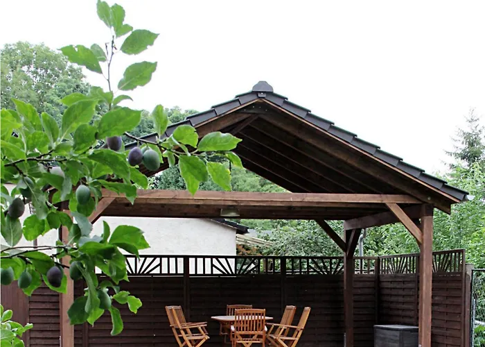 Kirsche - On The Fruit Tree * Zutzen